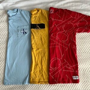 3 Calvin Klein Jeans tees Short Sleeve